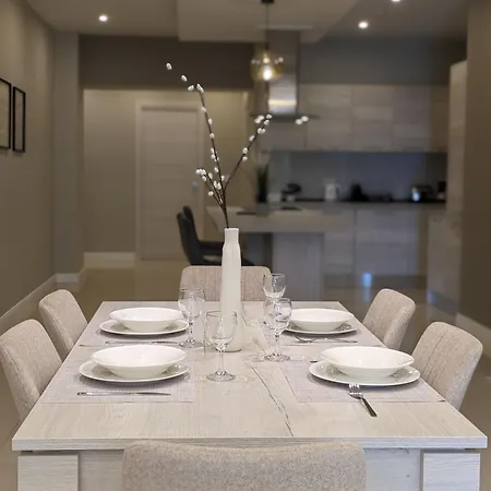 Salus 2 Bedroom Apartment *